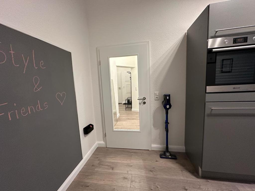 Familienwohnung Am Pfaffenteich Шверин Экстерьер фото
