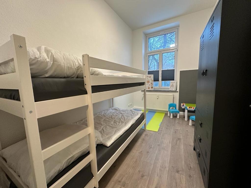 Familienwohnung Am Pfaffenteich Шверин Экстерьер фото